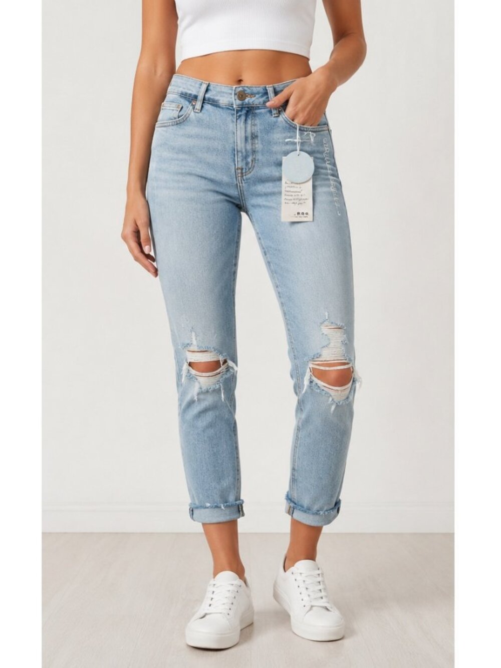 S.O.N.G Timeless Fit Distressed Cuffed Jeans Size 25/27 NWT